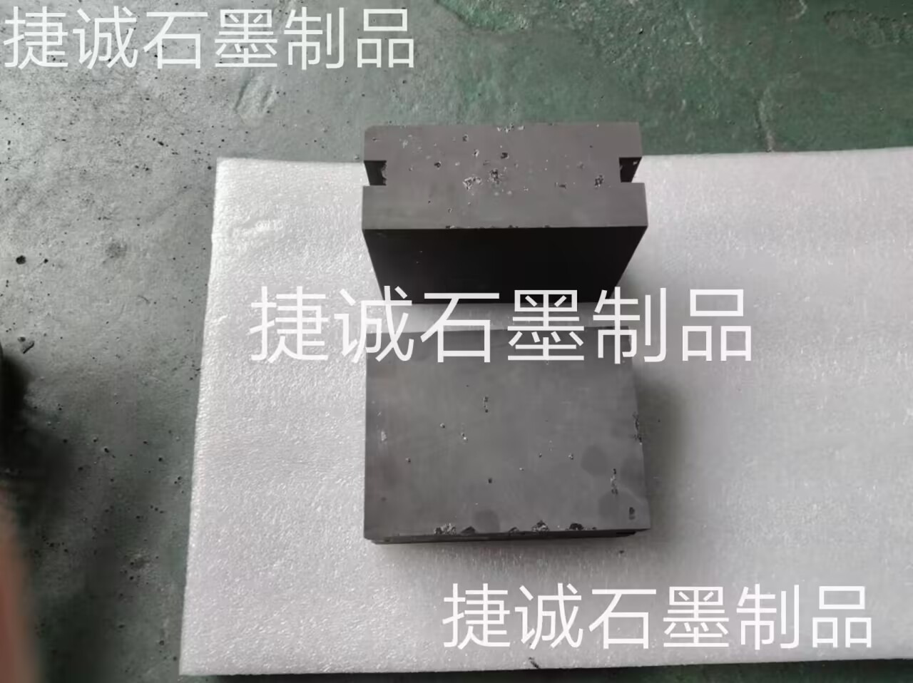 鋁箔軟連接蜜桃视频APP网站入口電極，耐用銅箔軟連接蜜桃视频APP网站入口電極，銅箔覆鎳焊接蜜桃视频APP网站入口塊，軟連接蜜桃视频APP网站入口塊，新能源電池連接片焊接模具，銅軟連接焊機蜜桃视频APP网站入口電極塊